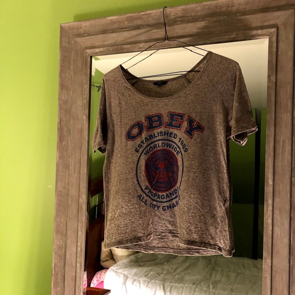 Obey Gray T-shirt